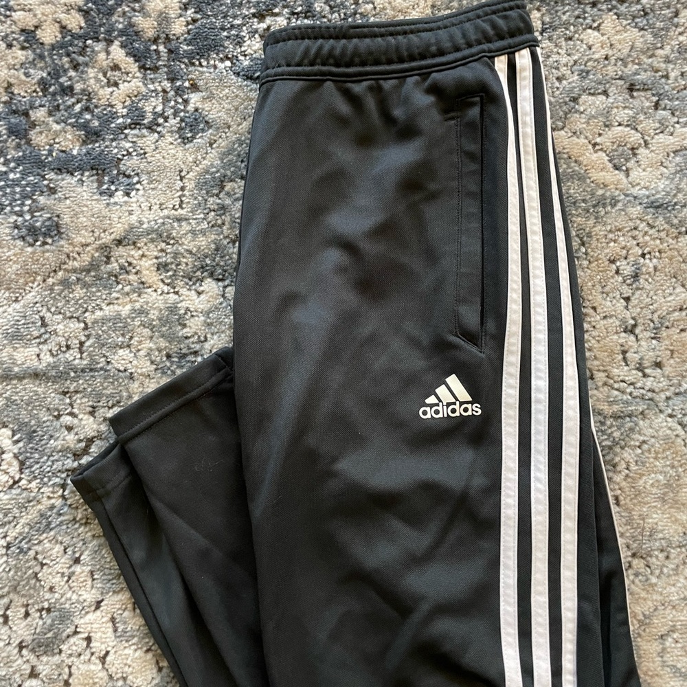 Adidas joggers